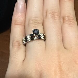 Elegant Black and Silver Ring